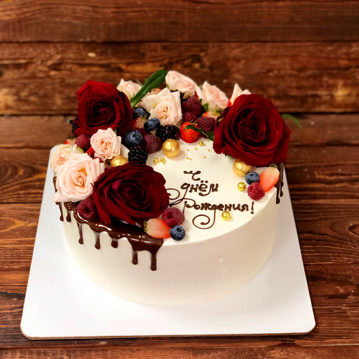 Торт на день рождения женщине от кондитерской NewTort