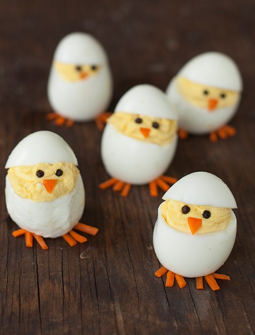 Пасхальные цыплята из яиц фото